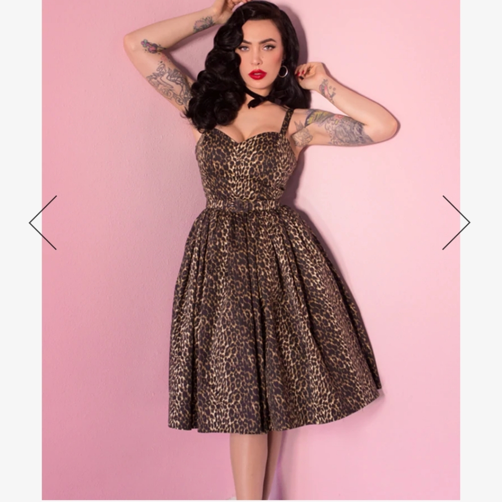 SWEETHEART SWING DRESS IN WILD LEOPARD PRINT - VIXEN BY MICHELINE PITT
